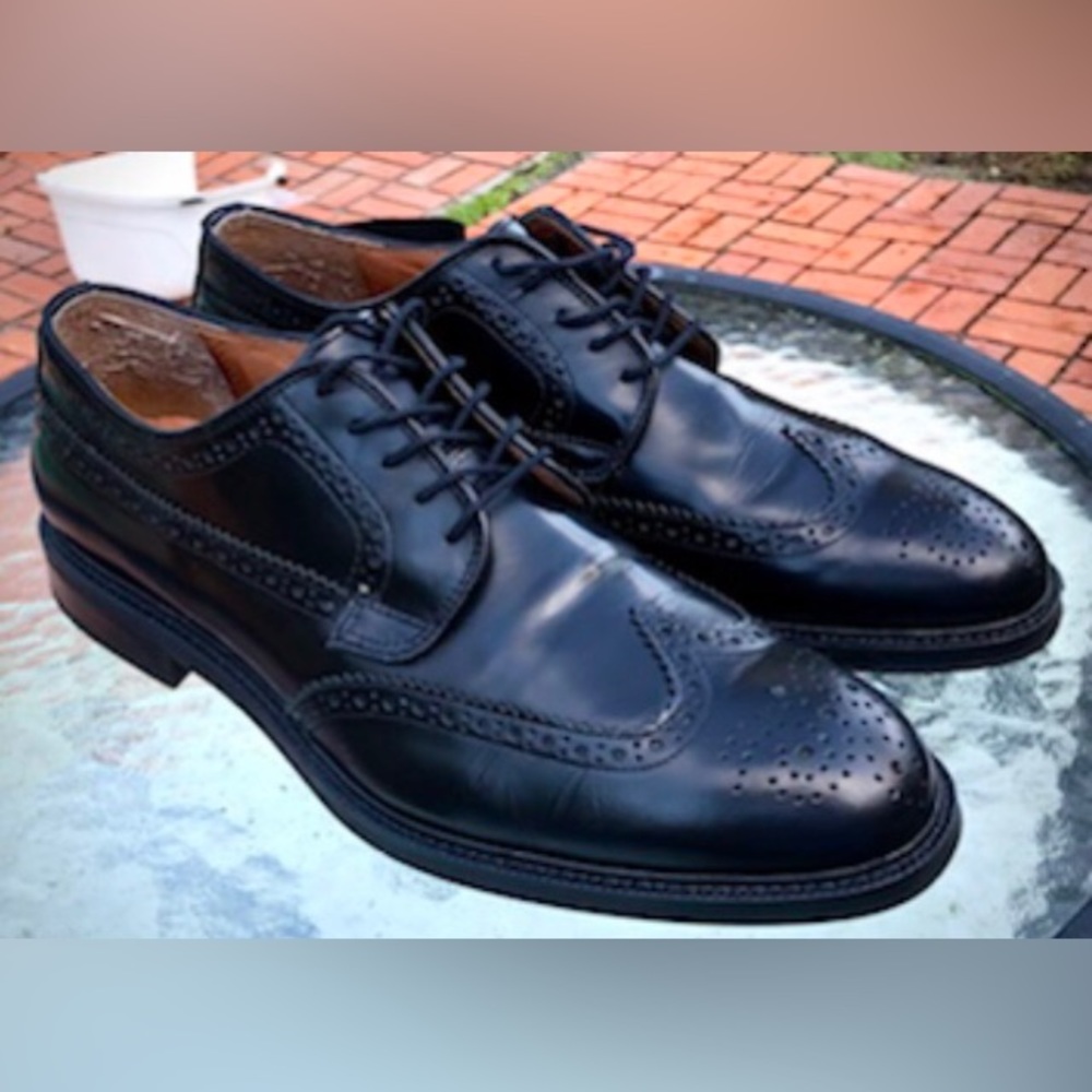 Stafford Black wingtip shoes sz 13